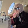 Potret Syahrini Tampil Mewah dan Elegan di Private Jet