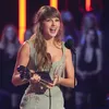 Taylor Swift sampaikan pesan motivasi untuk fans