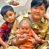 Potret Baby Meshwa Anak Denny Cagur