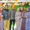 Putri Isnari Mertua Haji Alwi Poligami Istri Tiga Istri