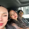 Titi DJ Cantik Berkebaya di Pernikahan Stephanie Poetri