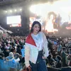 Tsania Marwa Tampil Menawan Saat Nonton Konser