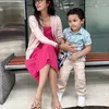 Ussy Sulistiawaty dan Saka