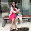 Ussy Sulistiawaty dan Saka