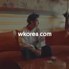 Potret V BTS Pertama Kali Pemotretan Majalah W Korea Setelah Wamil
