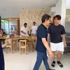 Lesti Kejora ikut cek pembangunan villa