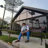 Wajah Asli Sosok Lebah Ganteng