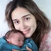 Yasmine Wildblood melahirkan