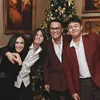 Potret Yuni Shara dan anak rayakan natal Henry Siahaan