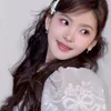 Zhang Ruonan tampil playful
