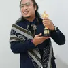 Praz Teguh raih piala