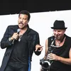 penampilan Lionel Richie di Glastonbury 2015