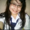 Prilly Latuconsina pakai seragam SMP