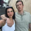  Callum Turner dan Dua Lipa Jalan-jalan