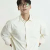 Daehoon Pemotretan Pakai Kacamata
