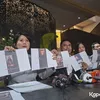 Pengacara Rossa dan tim kala jumpa pers