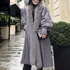 Uci Flowdea sosok yang fashionable.