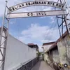 Rumah kampung Inul daratista
