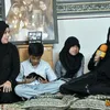 Uje Meninggal