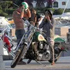 Seleb dan Motornya