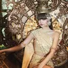 Potret Cantik Lisa BLACKPINK &amp; Minnie (G)I-DLE Saat Kenakan Pakaian Tradisional Thailand