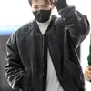 Foto Treasure di Bandara Sebelum Terbang ke Indonesia