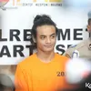 Razman Nasution, Vadel Badjideh, Kebohongan