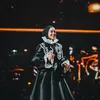 Lesti kembali menyanyi.