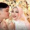 Ressa Rossano cium istri baru