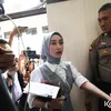 Reza Gladys Ungkap Anak Jadi Korban Bully