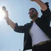 Ridho Rhoma pakai kacamata