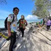 Rina Gunawan dan Teddy Syach