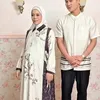 Rizky Billar &amp; Lesti busana muslim