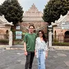 Tissa Biani dan Dul Jaelani Naik Becak