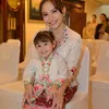 Rossa mangku Raina