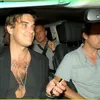robbie williams pamer bulu dada