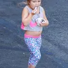 Harper Beckham Makan Es Krim
