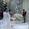 Amanda Manopo Ikuti Panduan Pendeta