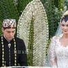 Luna Maya - Maxime Bouttier