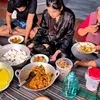 Angbeen Rishi Masak Lontong Sayur Jam 3 Pagi