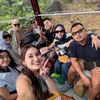 Ayu Ting Ting dan Keluarga