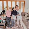 kelas bersalin seleb, berita seleb