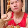 Ekspresi Rafael Tan
