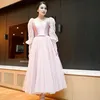 Sandra Dewi pakai dress cantik