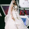 Luna Maya Pakai Gaun Pengantin