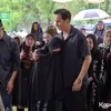 Kedekatan Andhika Pratama dengan Ibu Mertua