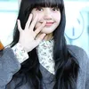 Lisa BLACKPINK di bandara
