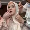 Cut Syifa - Leslar