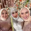 Cut Syifa - Leslar