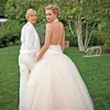 Foto Pernikahan Indah Artis Hollywood